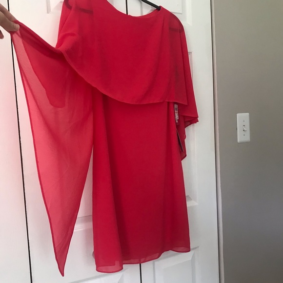 Vince Camuto Dresses & Skirts - NWT Pink/cherry Vince Camuto cocktail dress